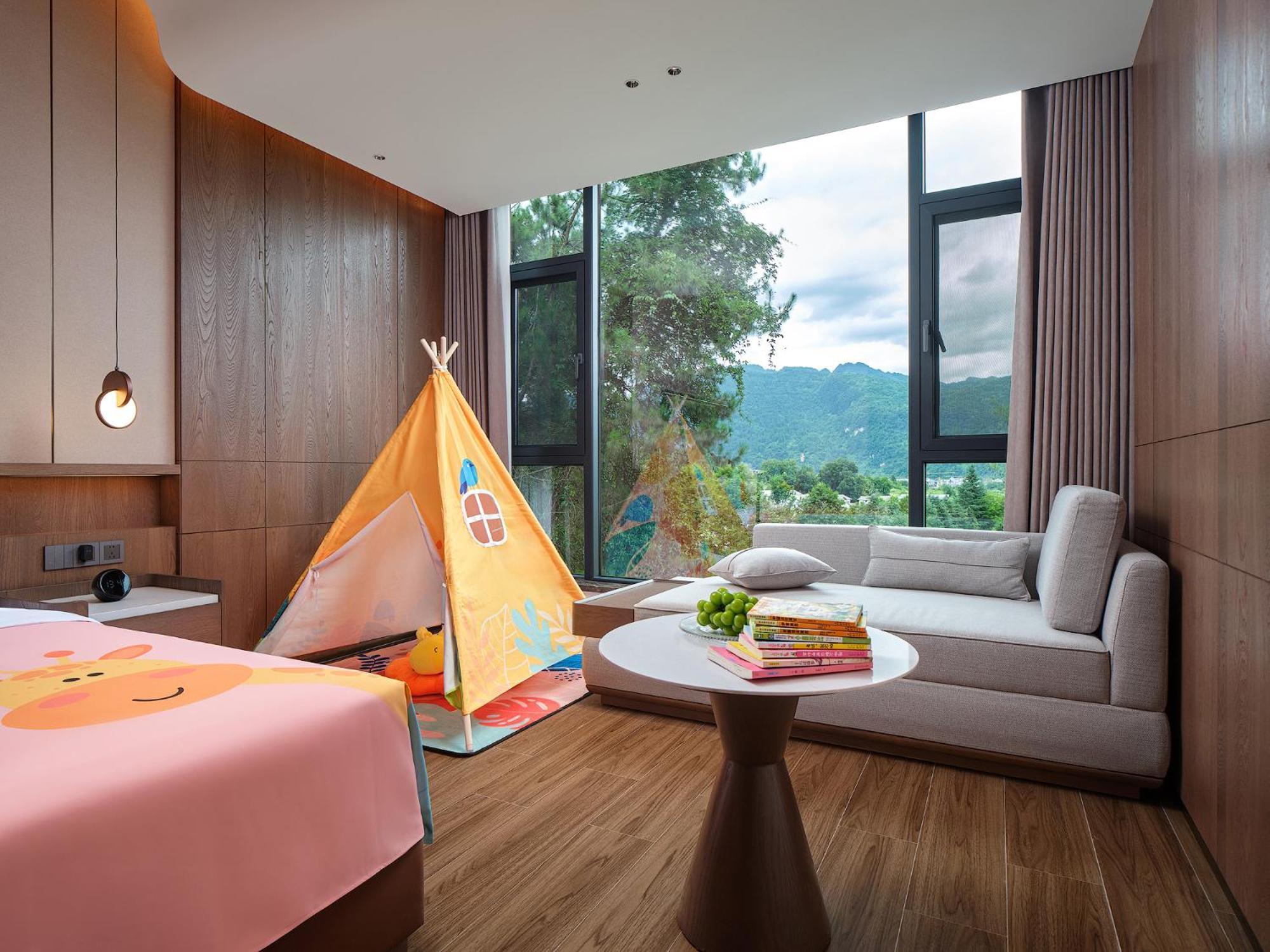 Zhangjiajie Utopia Hotel--Free One Way Pick Up Service Over 2 Nights Eksteriør bilde